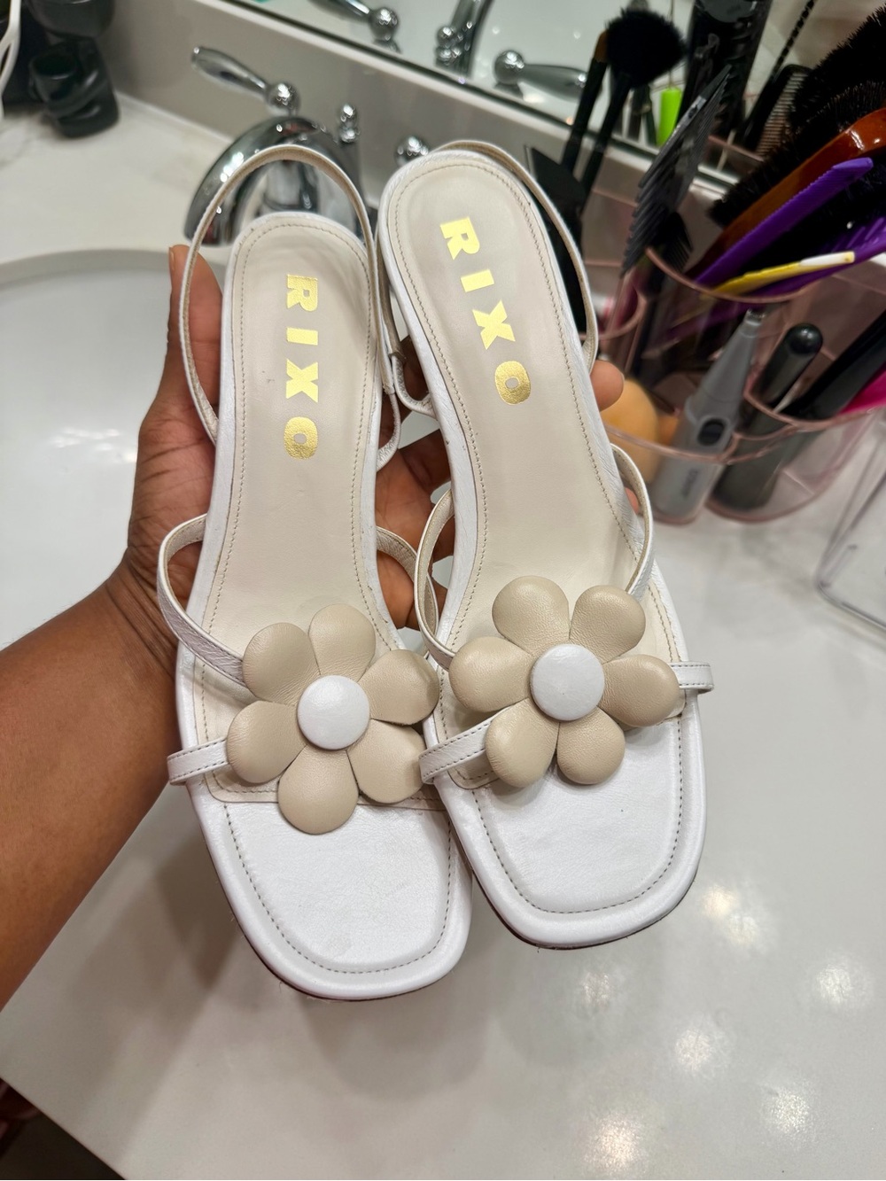 RIXO White Slingback Sandals with Beige Flower Detail